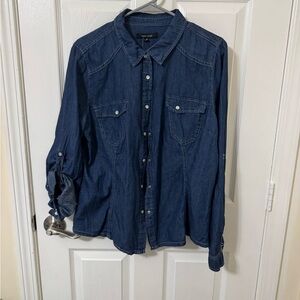 **NWT** Long Sleeve Denim Shirt